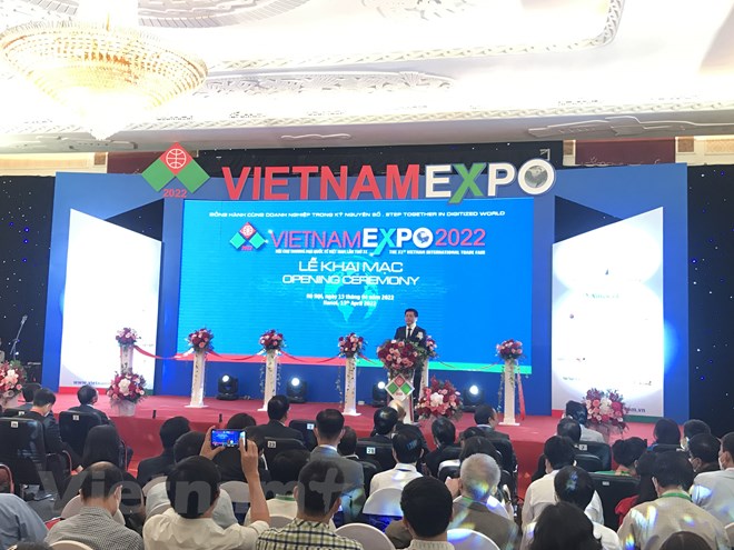 Công ty TNHH Thép đặc biệt Phương Trang tham gia VIETNAM EXPO 2022 – Hội chợ Thương mại Quốc tế Việt Nam lần thứ 31